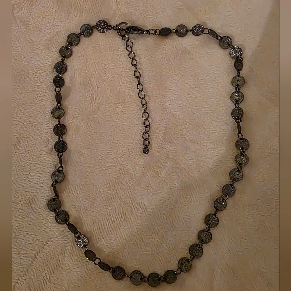 Boho Hammered Disc Coin Choker Necklace Dark Metallic Shimmer Collar